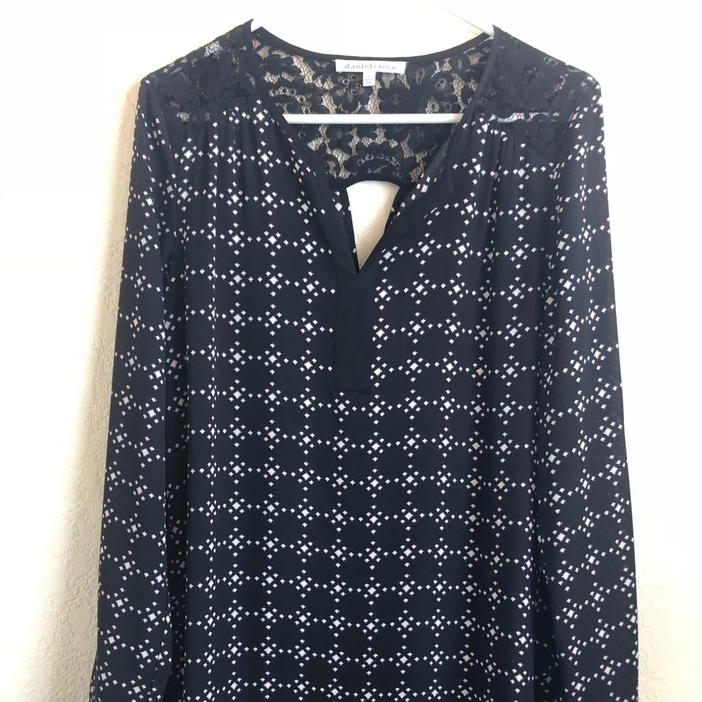 Daniel Rainn tunic style top